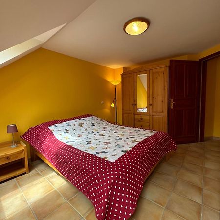 Apartment Roman Villa Heviz Bagian luar foto
