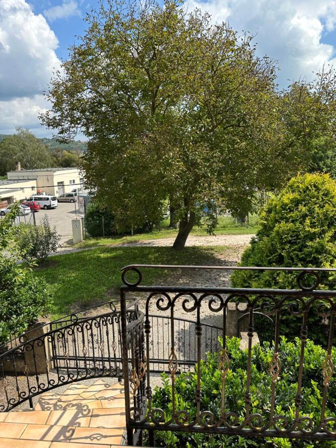 Apartment Roman Villa Heviz Bagian luar foto