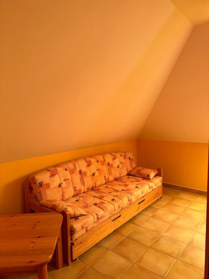 Apartment Roman Villa Heviz Bagian luar foto